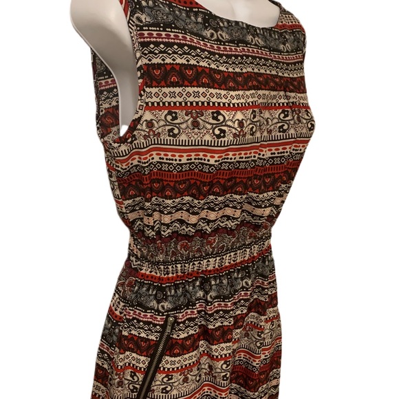 Feathers dress - Picture 6 of 8